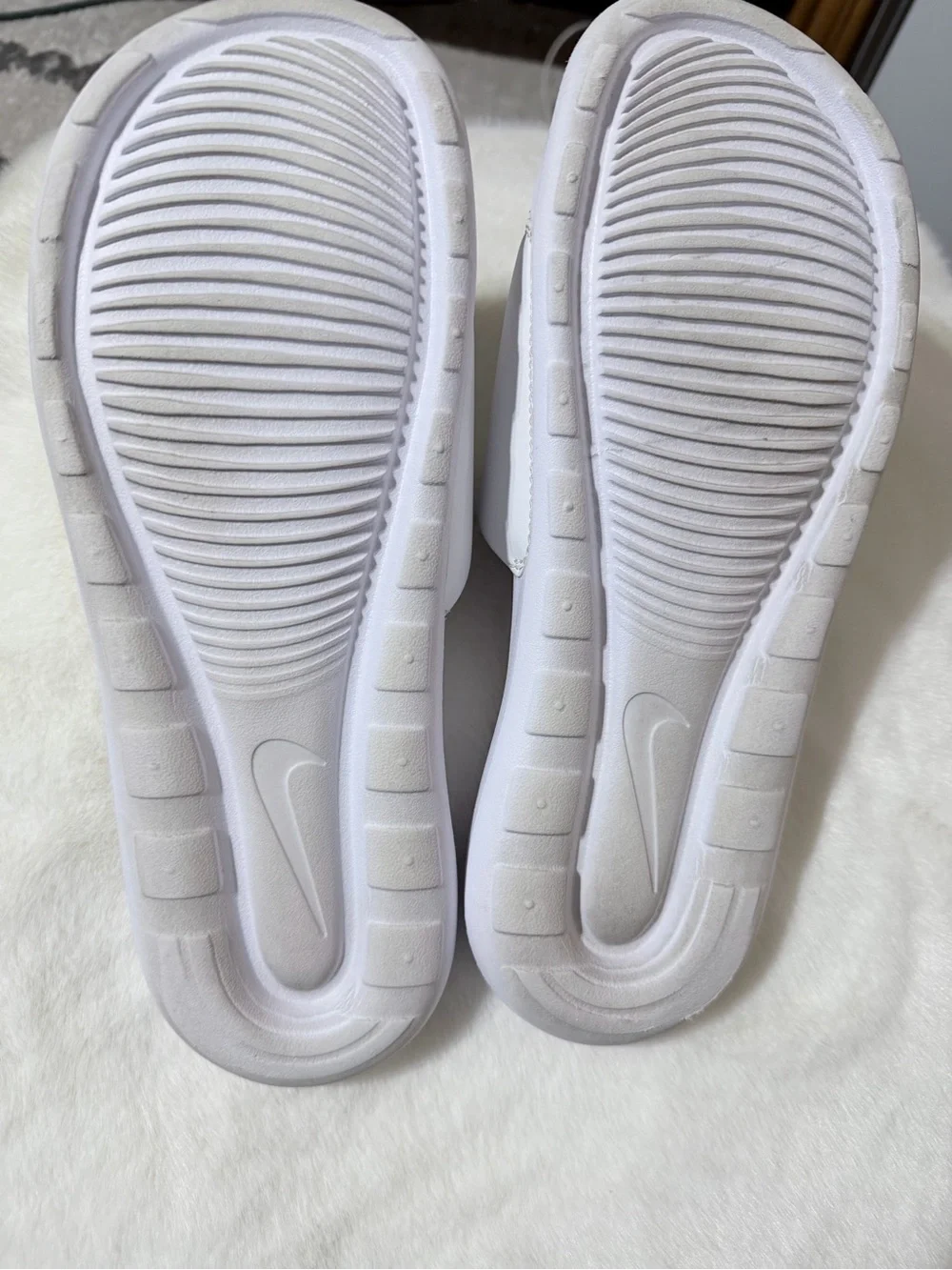 Nike victori one- slide